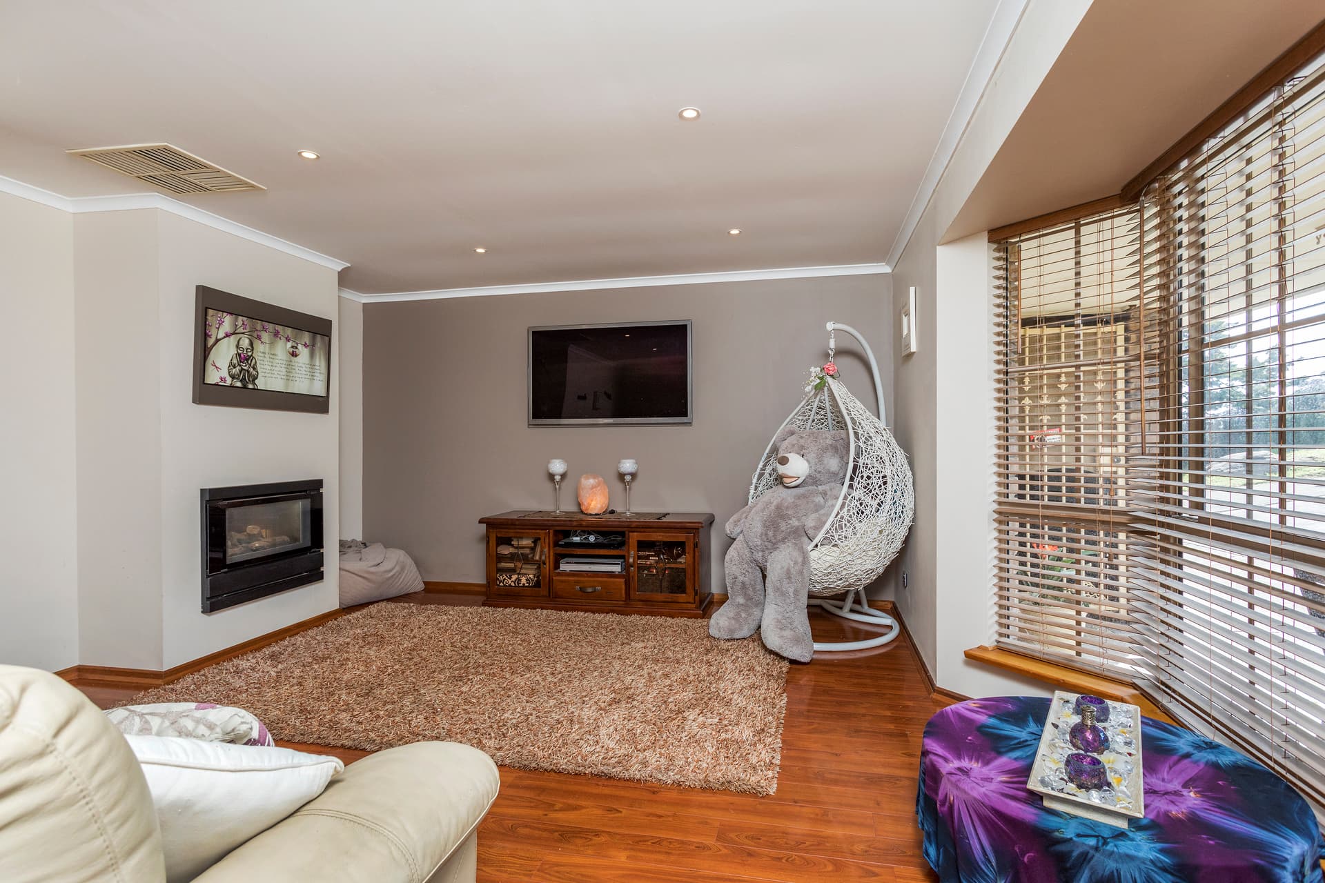 16 Pinto Court, Woodcroft - Thumbnail 2