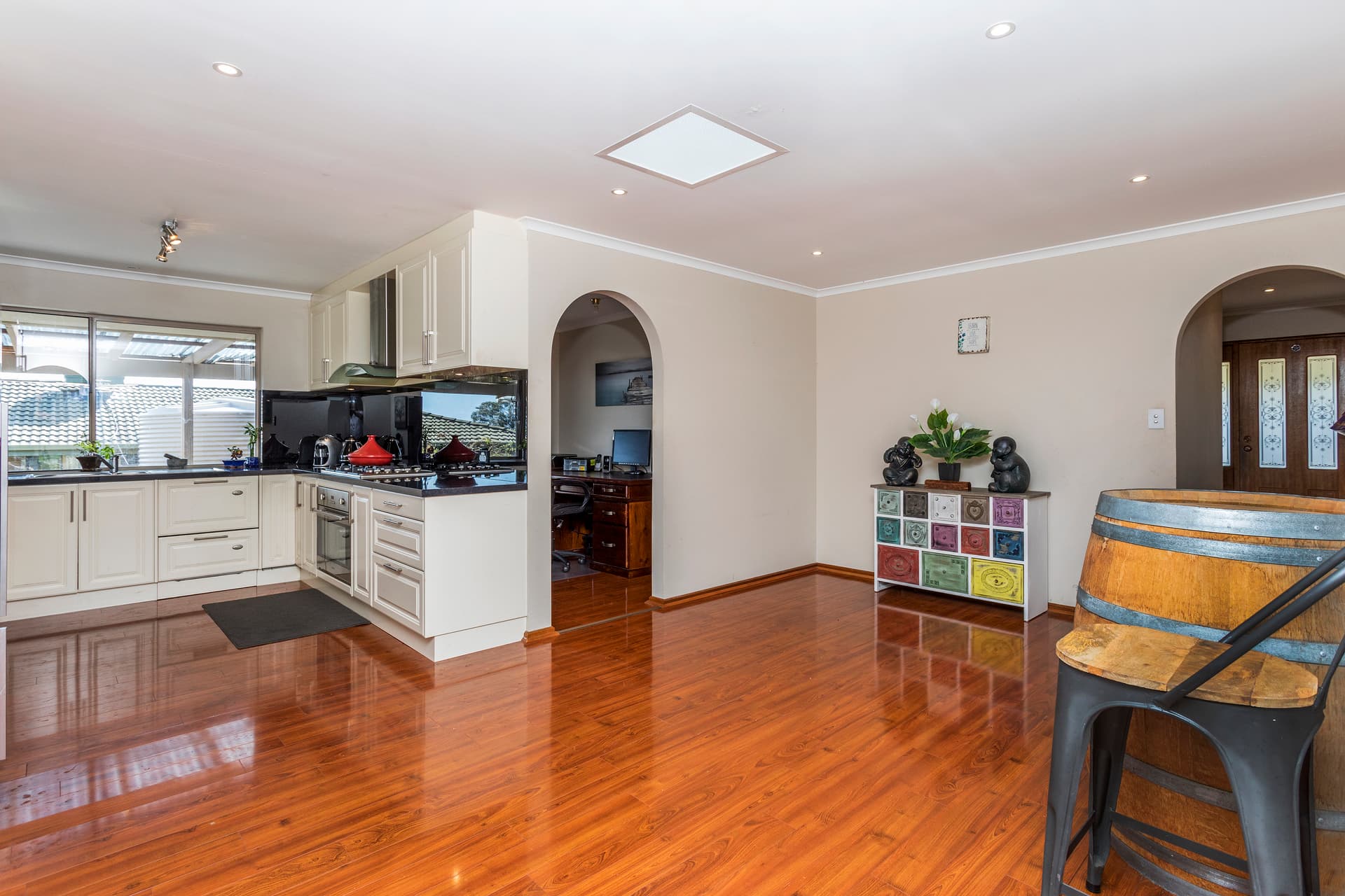 16 Pinto Court, Woodcroft - Thumbnail 8