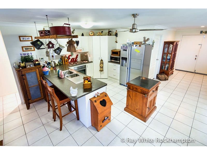 8 Broadhurst Drive, Gracemere QLD 4702, Gracemere - Thumbnail 3