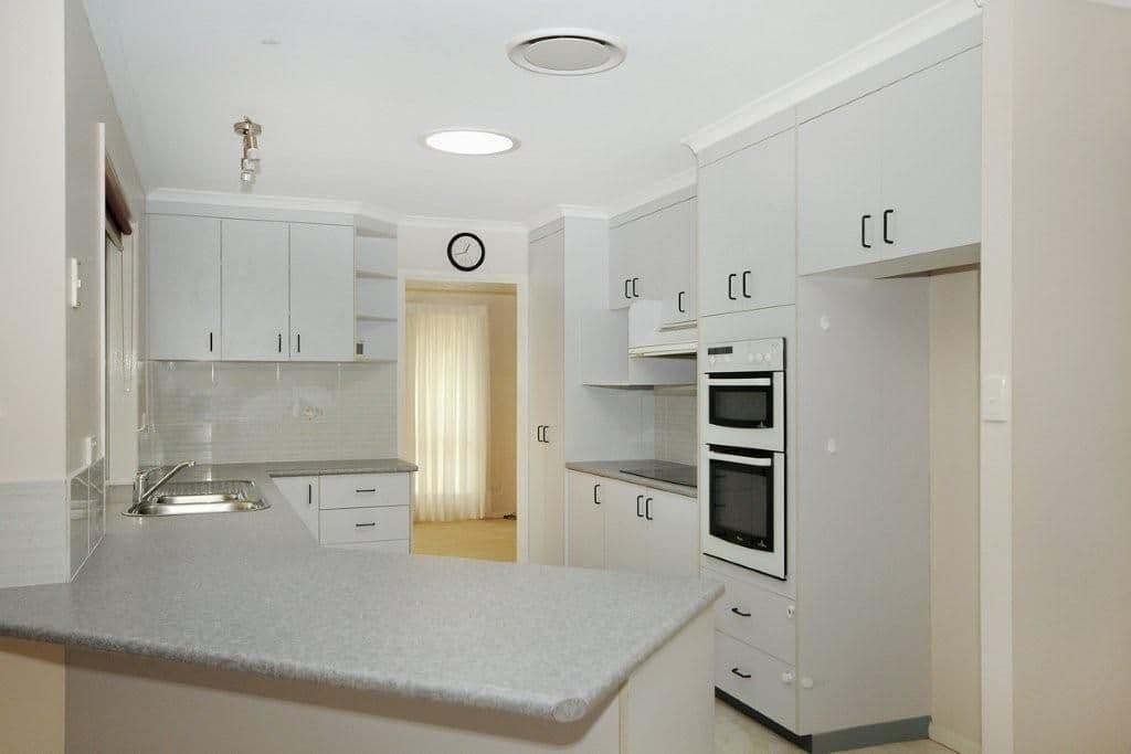 209 Stenner Street, CENTENARY HEIGHTS QLD 4350, Centenary Heights - Thumbnail 2