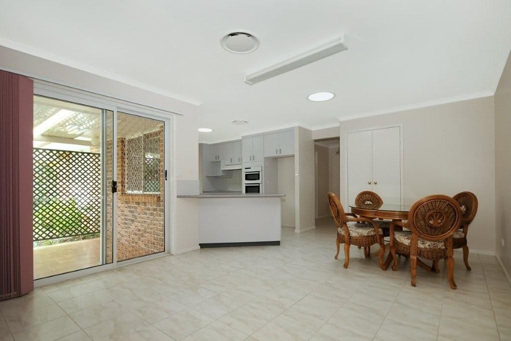 209 Stenner Street, CENTENARY HEIGHTS QLD 4350, Centenary Heights - Thumbnail 3