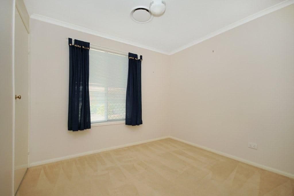 209 Stenner Street, CENTENARY HEIGHTS QLD 4350, Centenary Heights - Thumbnail 5