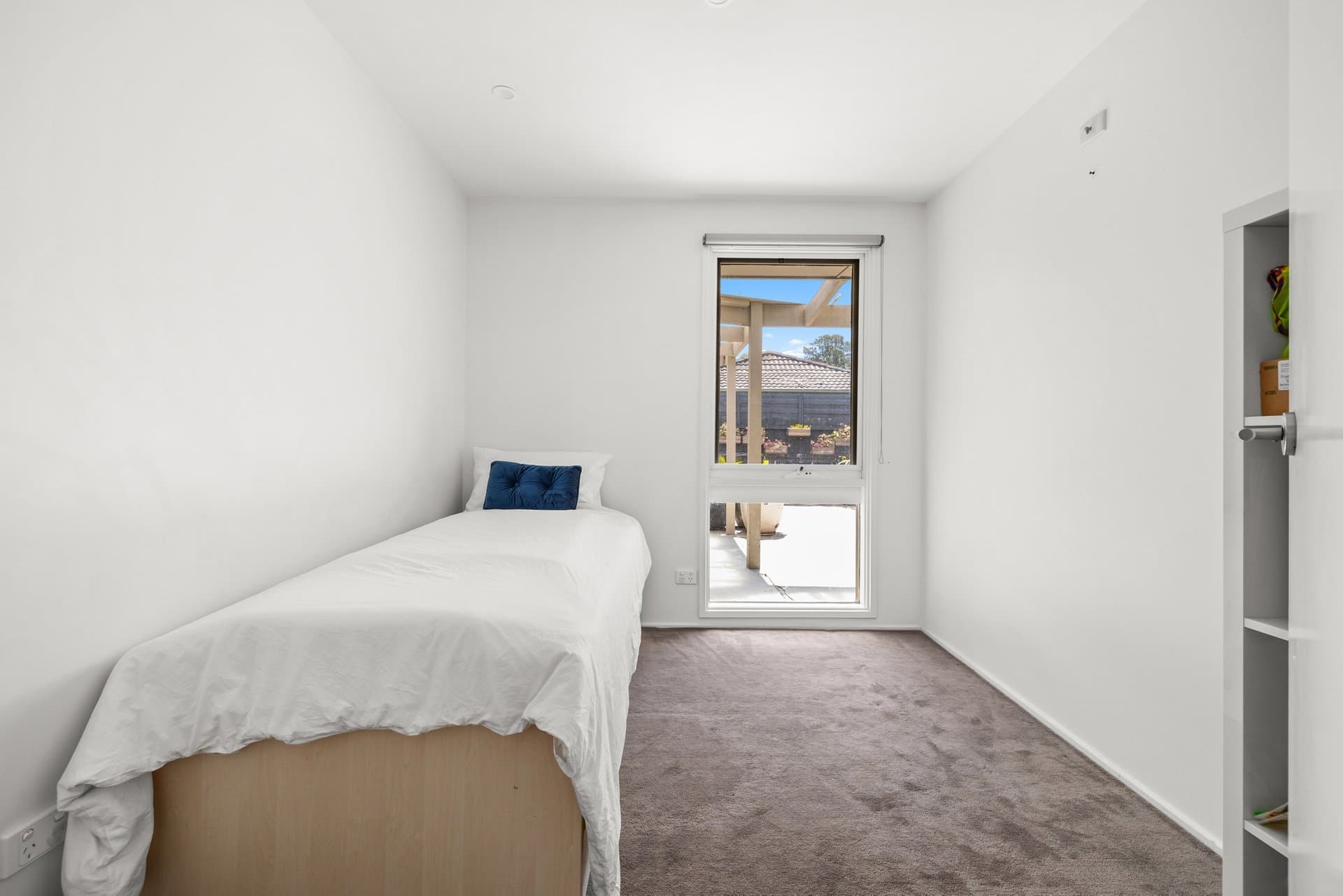 120 Ella Grove, Chelsea - Thumbnail 8