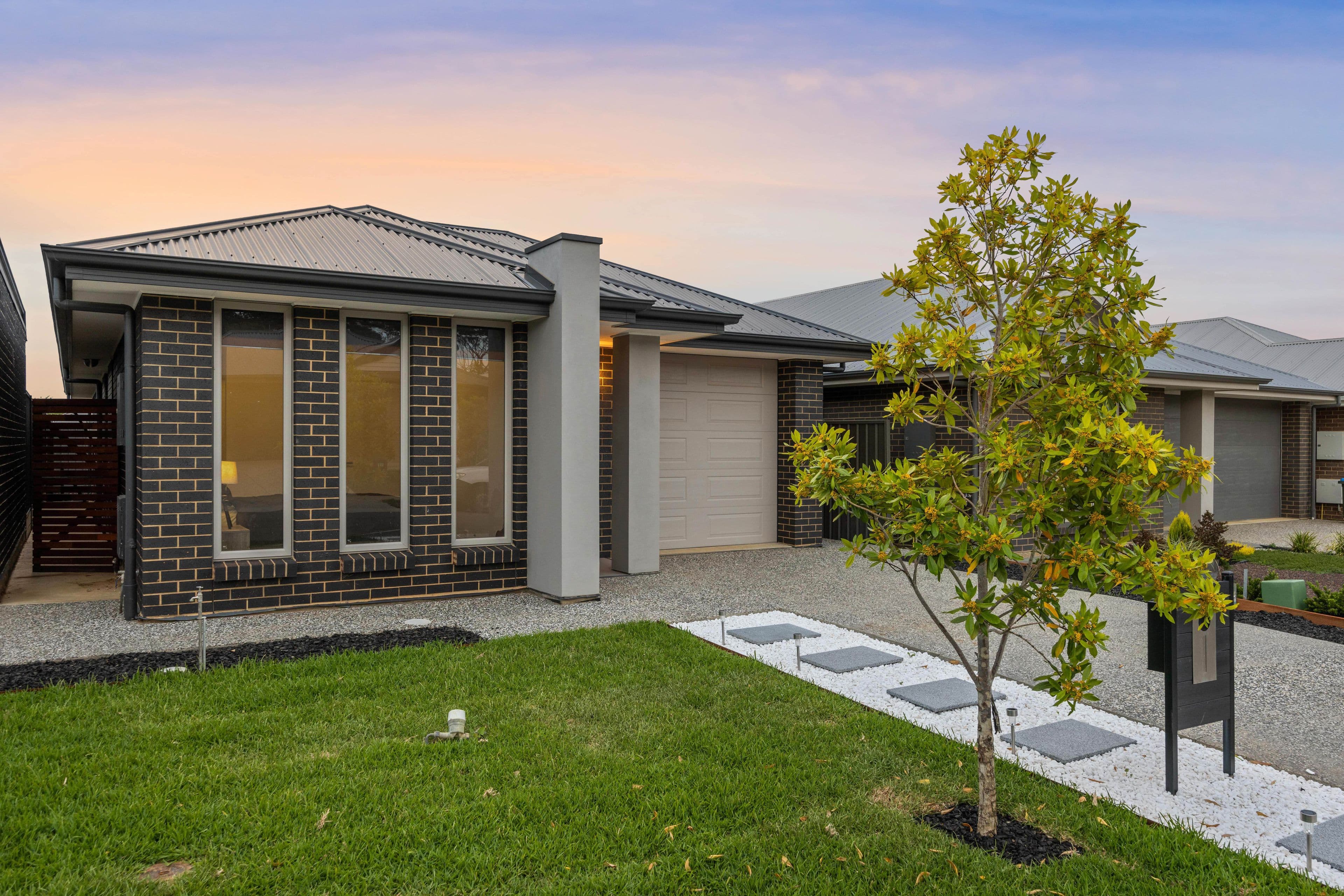 16 Clarence Street, Mount Barker SA 5251, Mount Barker - Thumbnail 2