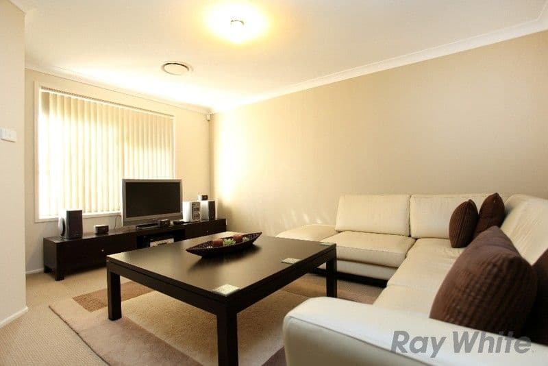 6 Oriole Street, GLENMORE PARK NSW 2745, Glenmore Park - Thumbnail 2