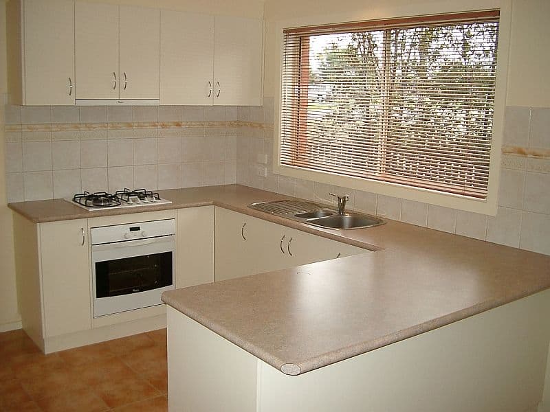 28 Campbell Street, EPPING VIC 3076, Epping - Thumbnail 2