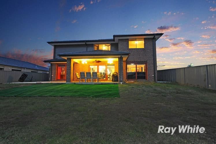 21 Wiltshire Avenue, Cranbourne East VIC 3977, Cranbourne East - Thumbnail 8