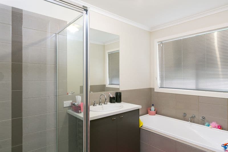 1 Lily Place, Kangaroo Flat VIC 3555, Kangaroo Flat - Thumbnail 5