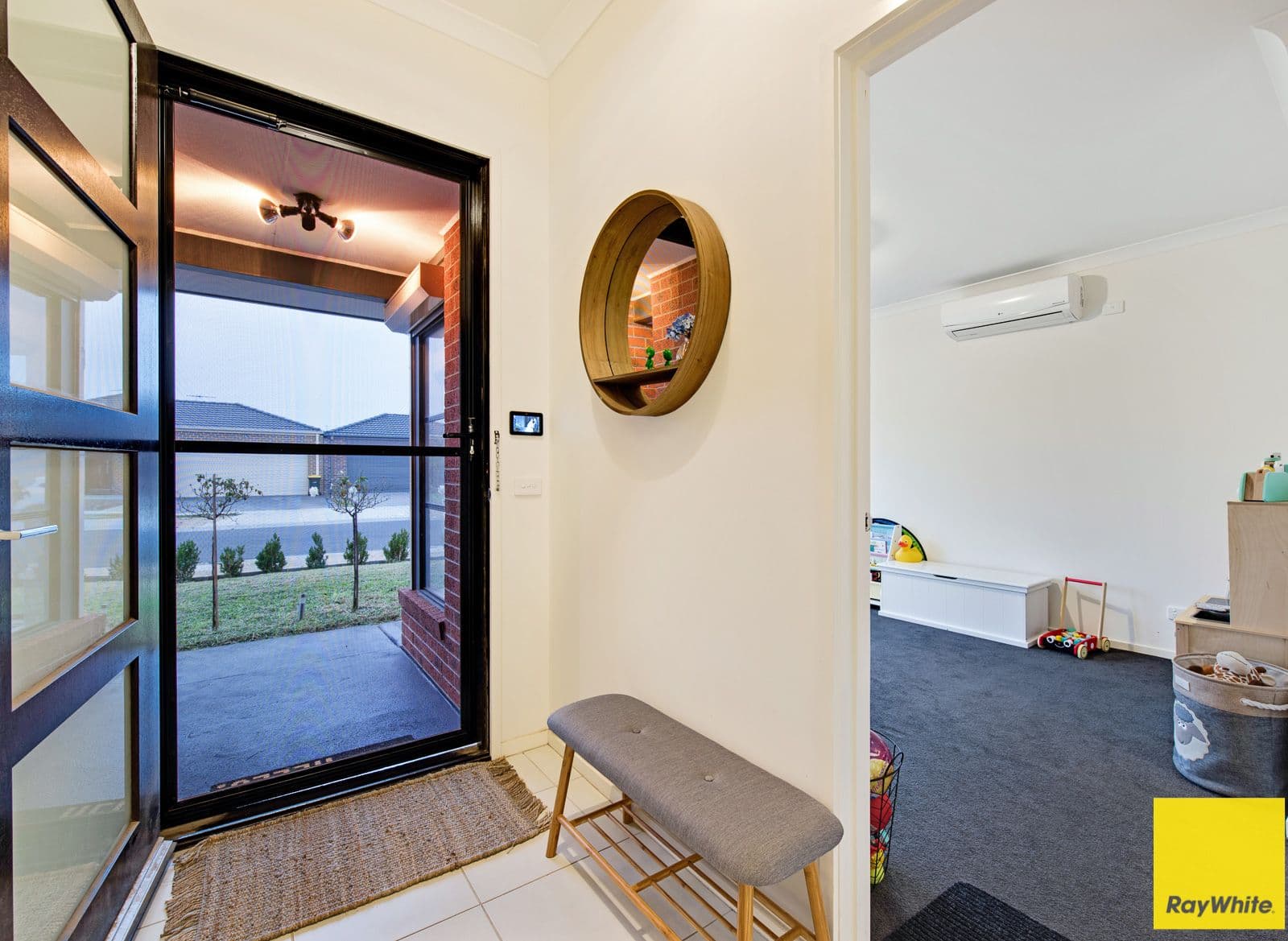 14 Victoria Street, Truganina VIC 3029, Truganina - Thumbnail 4