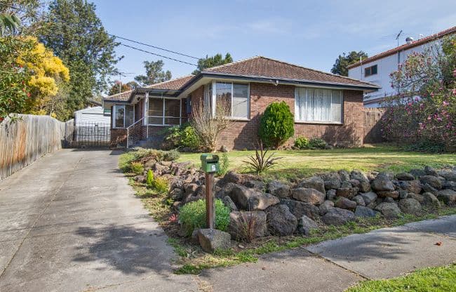 5 Gilmour Court, GREENSBOROUGH VIC 3088, Greensborough - Thumbnail 4