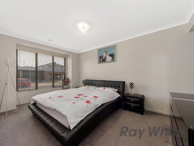 9 Albanvale Drive, Albanvale VIC 3021, Albanvale - Thumbnail 6