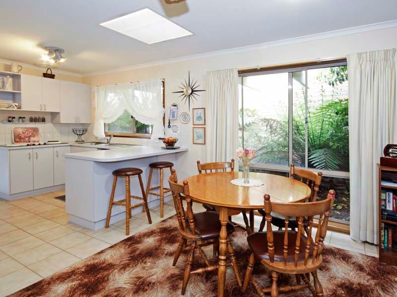 6 Mayfield Court, GROVEDALE VIC 3216, Grovedale - Thumbnail 4