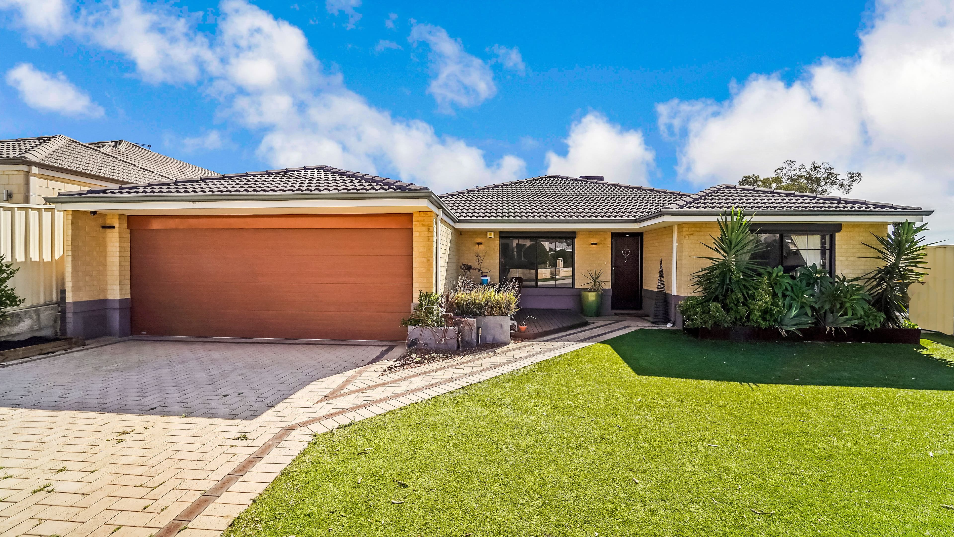 37 Eastcliff Street, Madeley WA 6065, Madeley - Thumbnail 2