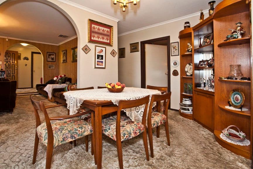 19 Knights Drive, GLEN WAVERLEY VIC 3150, Glen Waverley - Thumbnail 4