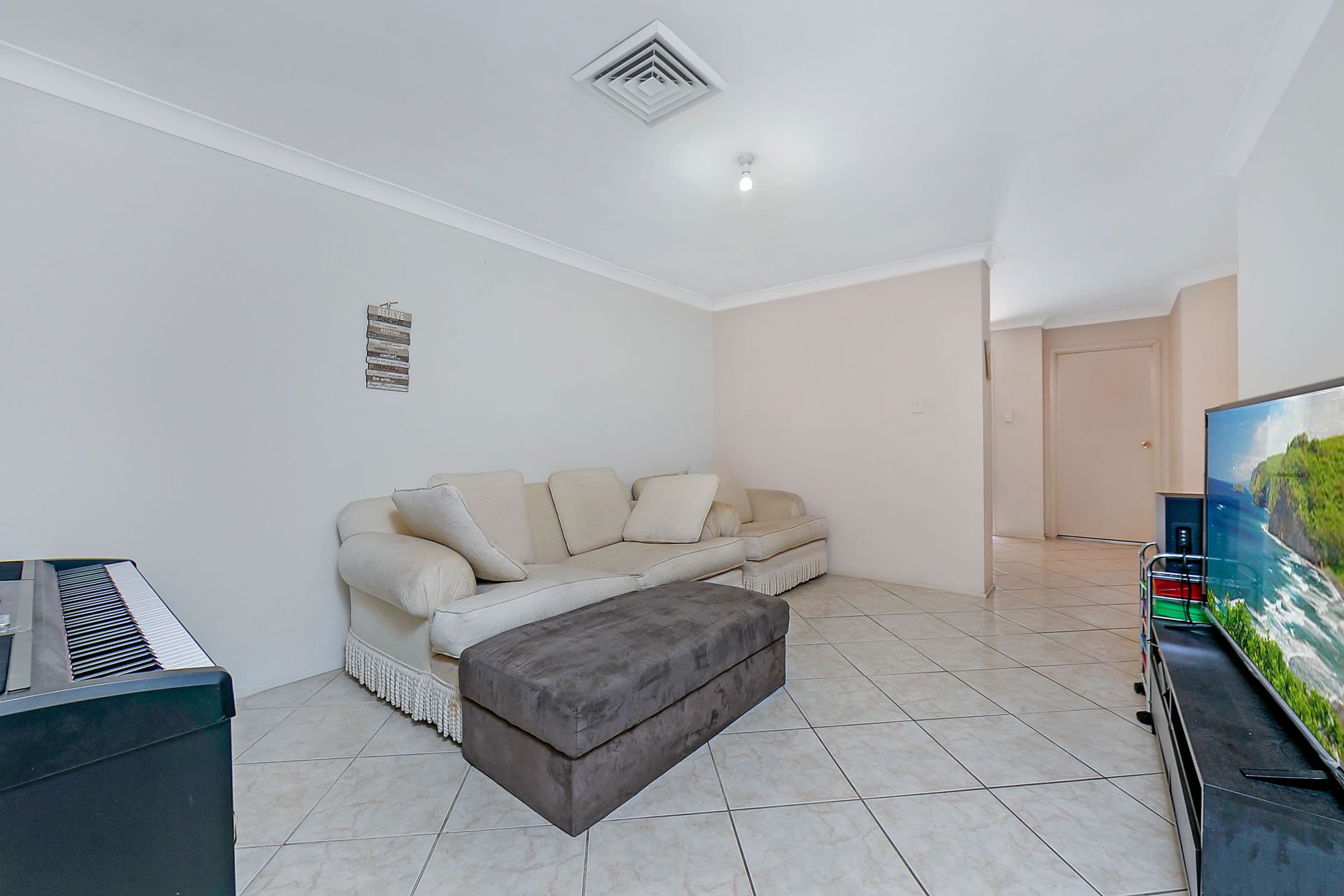 203 Carlingford Road, Carlingford - Thumbnail 3