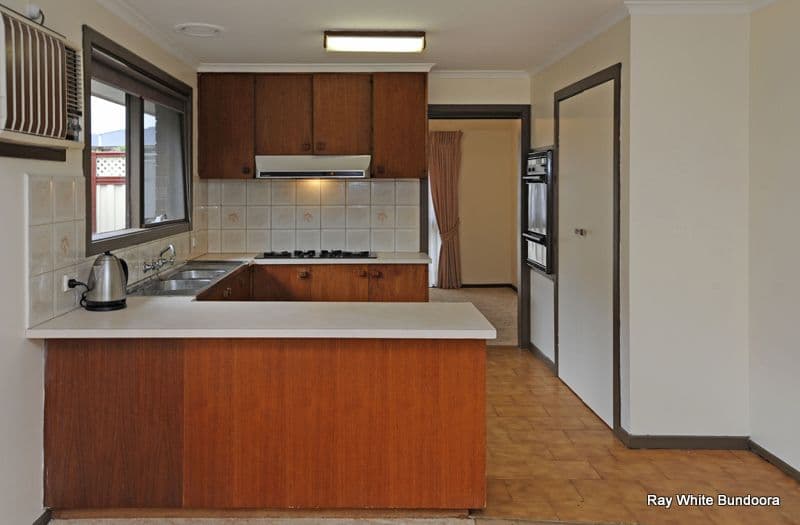 10 Hermitage Crescent, Bundoora VIC 3083, Bundoora - Thumbnail 5