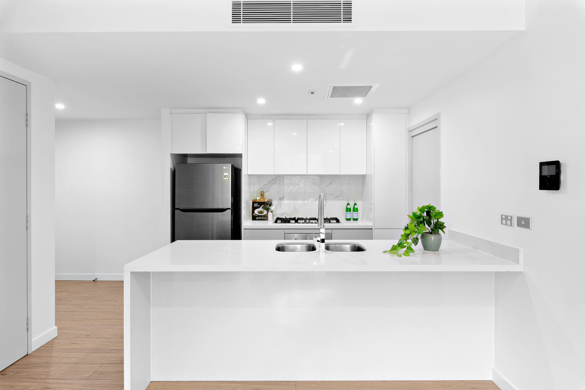46 McEvoy Street, Waterloo NSW 2017, Waterloo - Thumbnail 2