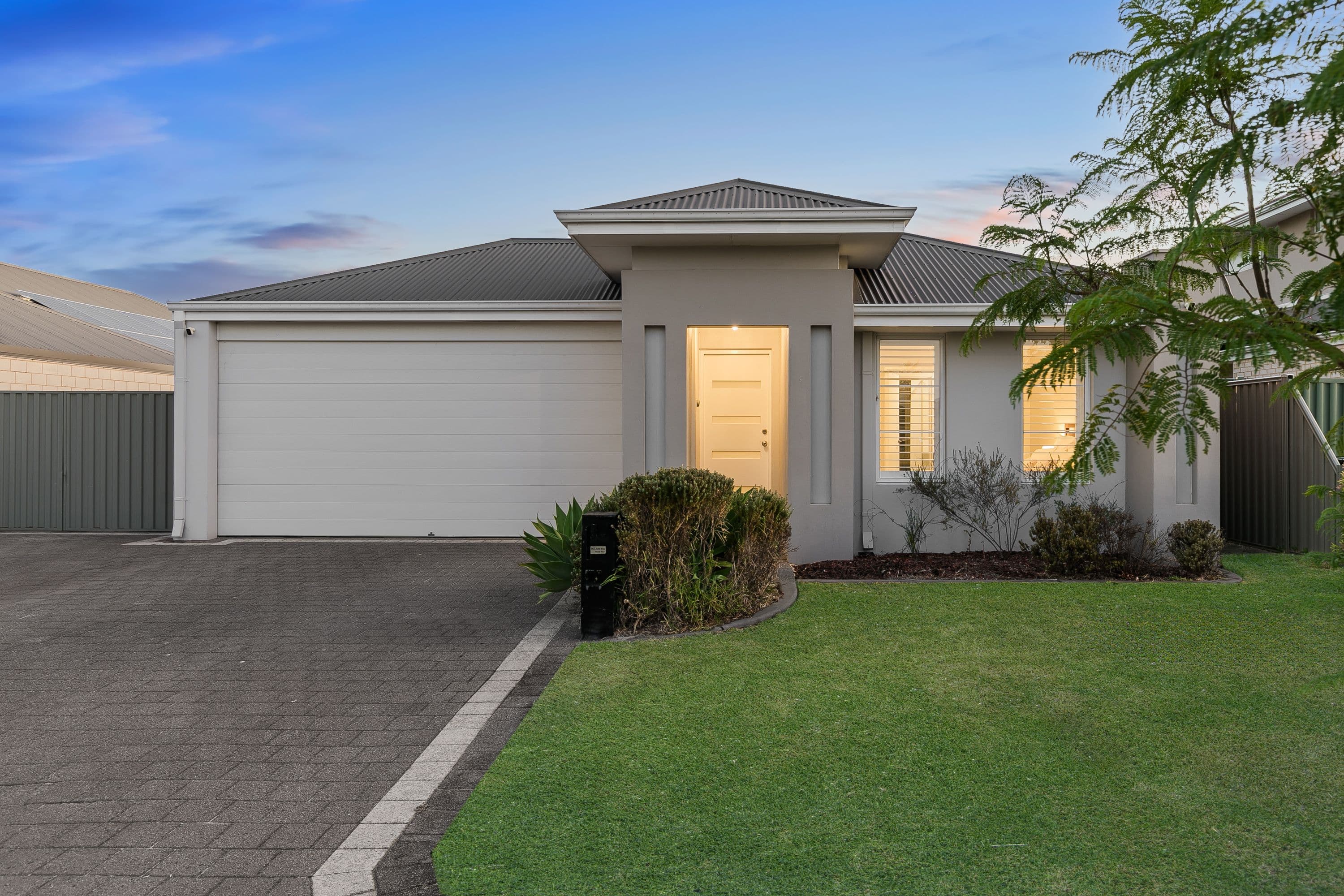 14 Cauthern Grove, Byford WA 6122, Byford - Image 1