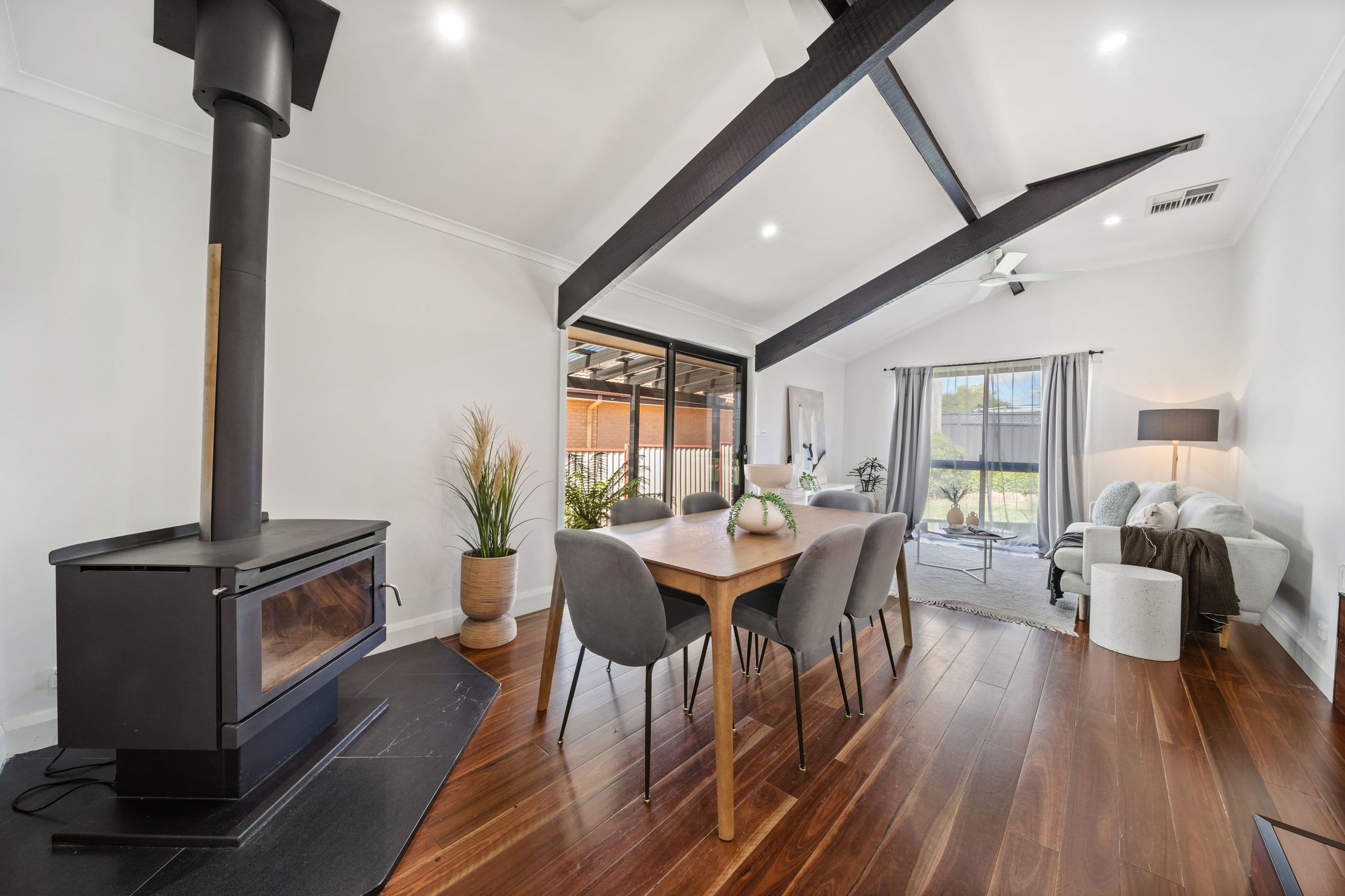 4 Rentoul Place, Flynn ACT 2615, Flynn - Thumbnail 2