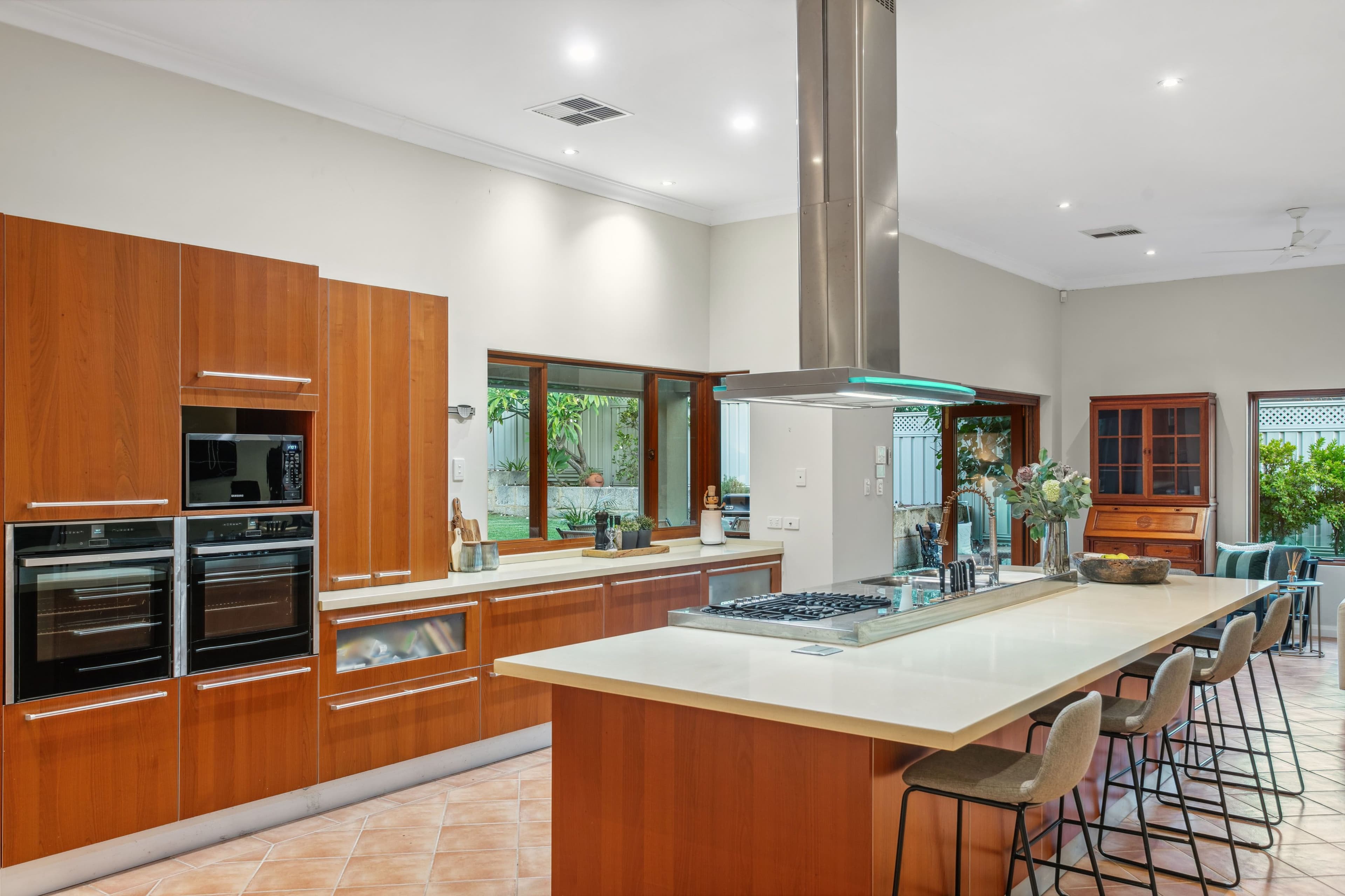 72 Stanley Street, Nedlands WA 6009, Nedlands - Thumbnail 3