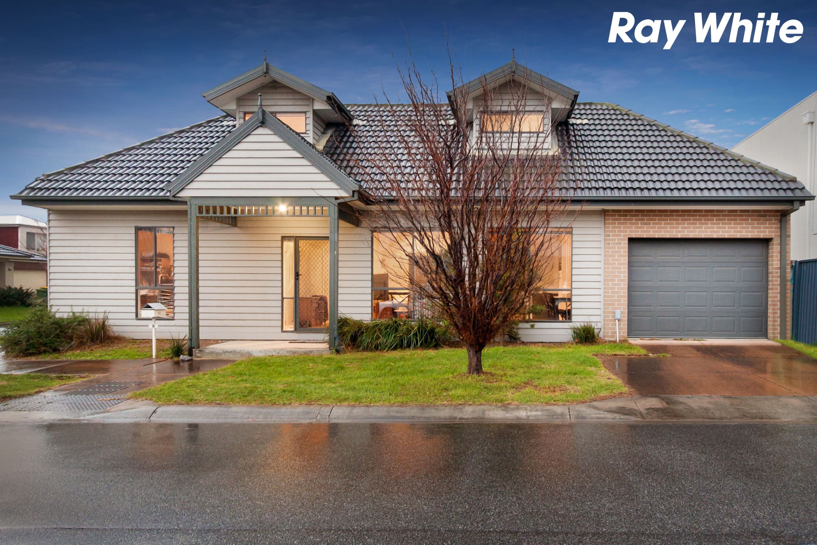 4 Pendula Place, Pakenham VIC 3810, Pakenham - Image 1