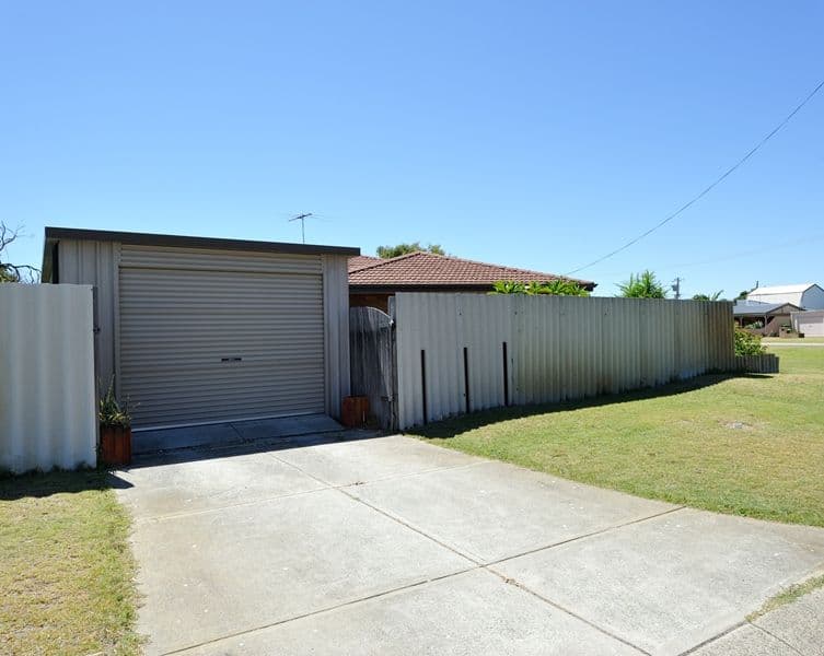 13 Waterway Boulevard, Doreen, Doreen - Thumbnail 5