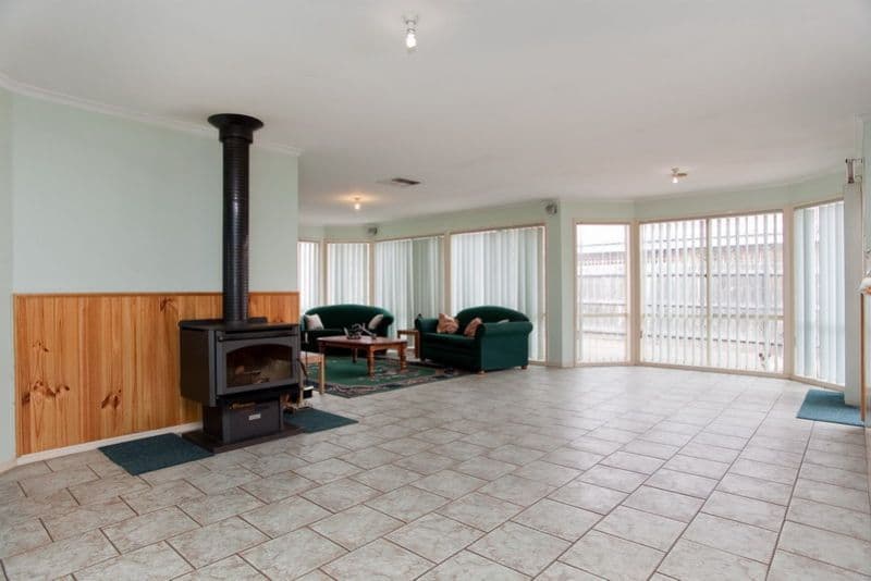 7 Amalfi Place, EPPING VIC 3076, Epping - Thumbnail 8