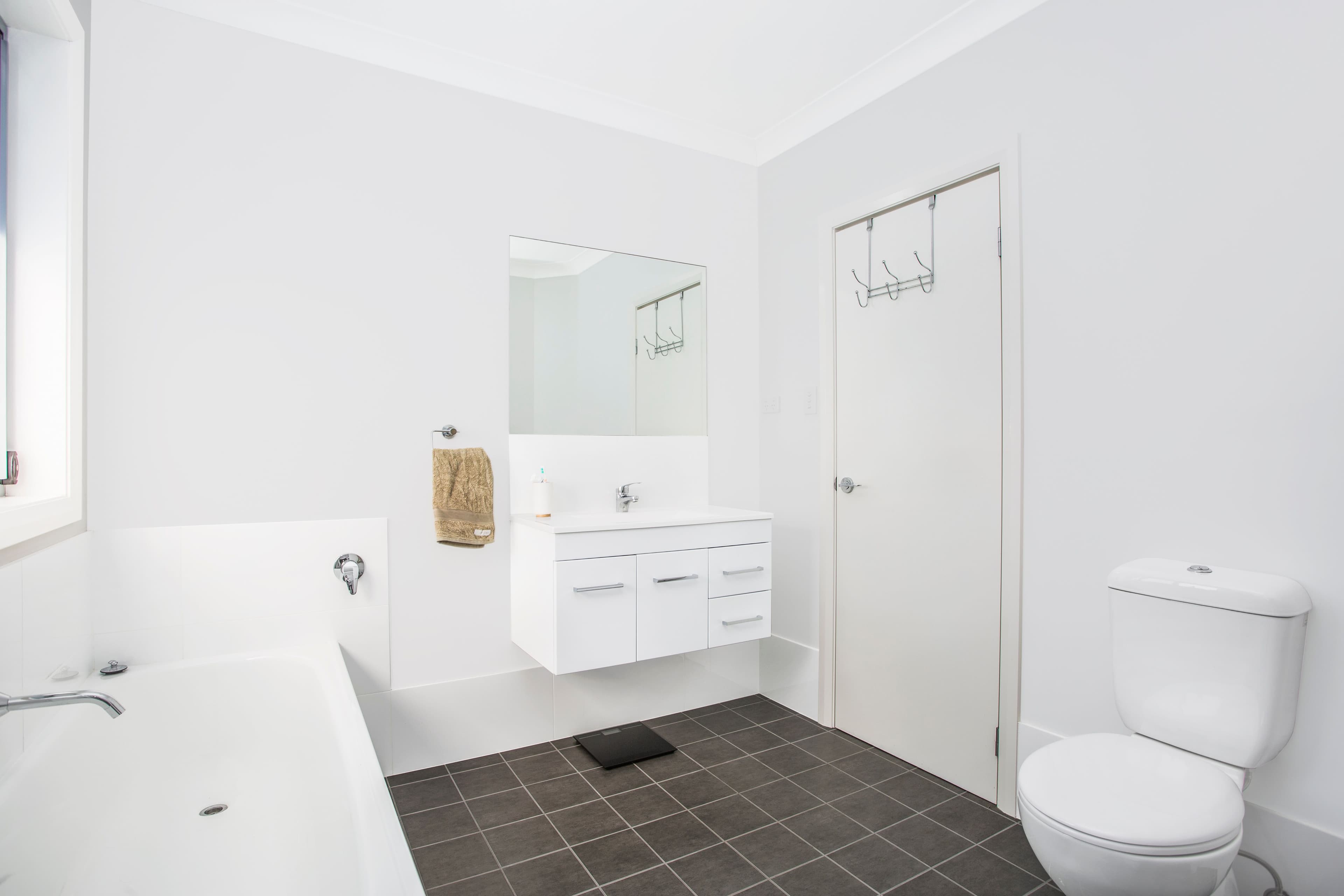 2 Holmes Avenue, Toukley NSW 2263, Toukley - Thumbnail 7