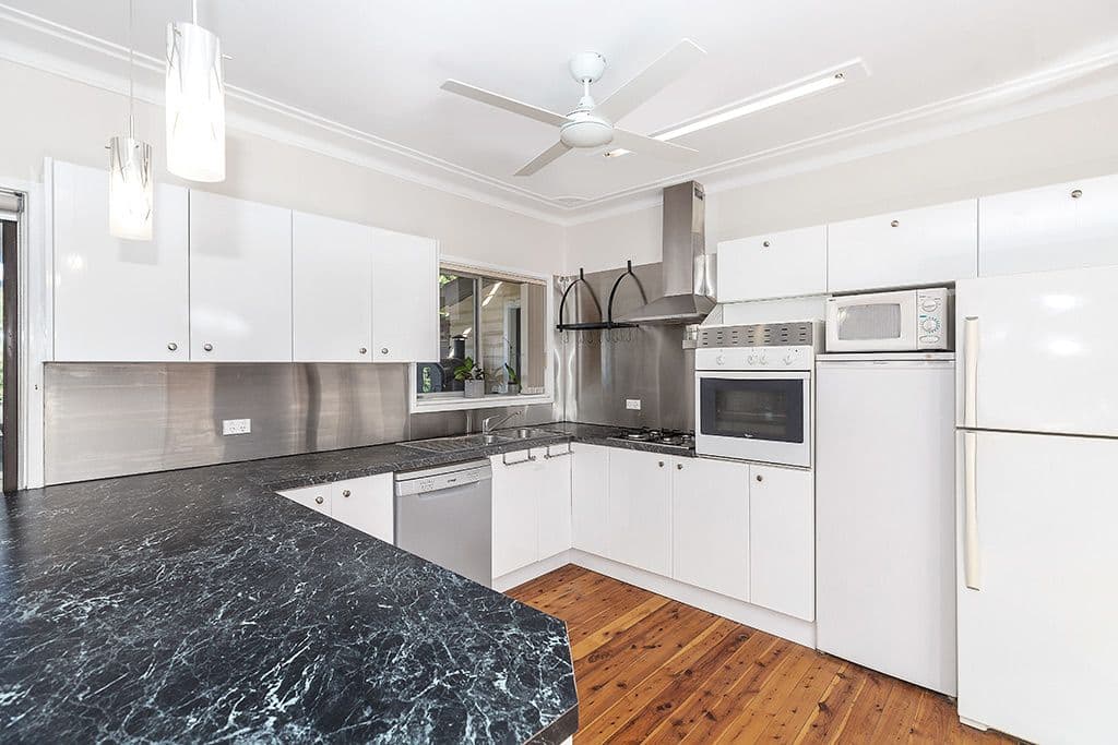 6 Jamboree Close, Fennell Bay NSW 2283, Fennell Bay - Thumbnail 4