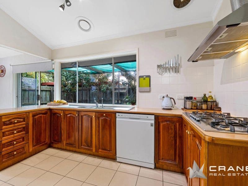 16 Stradbroke Way, Wyndham Vale VIC 3024, Wyndham Vale - Thumbnail 4