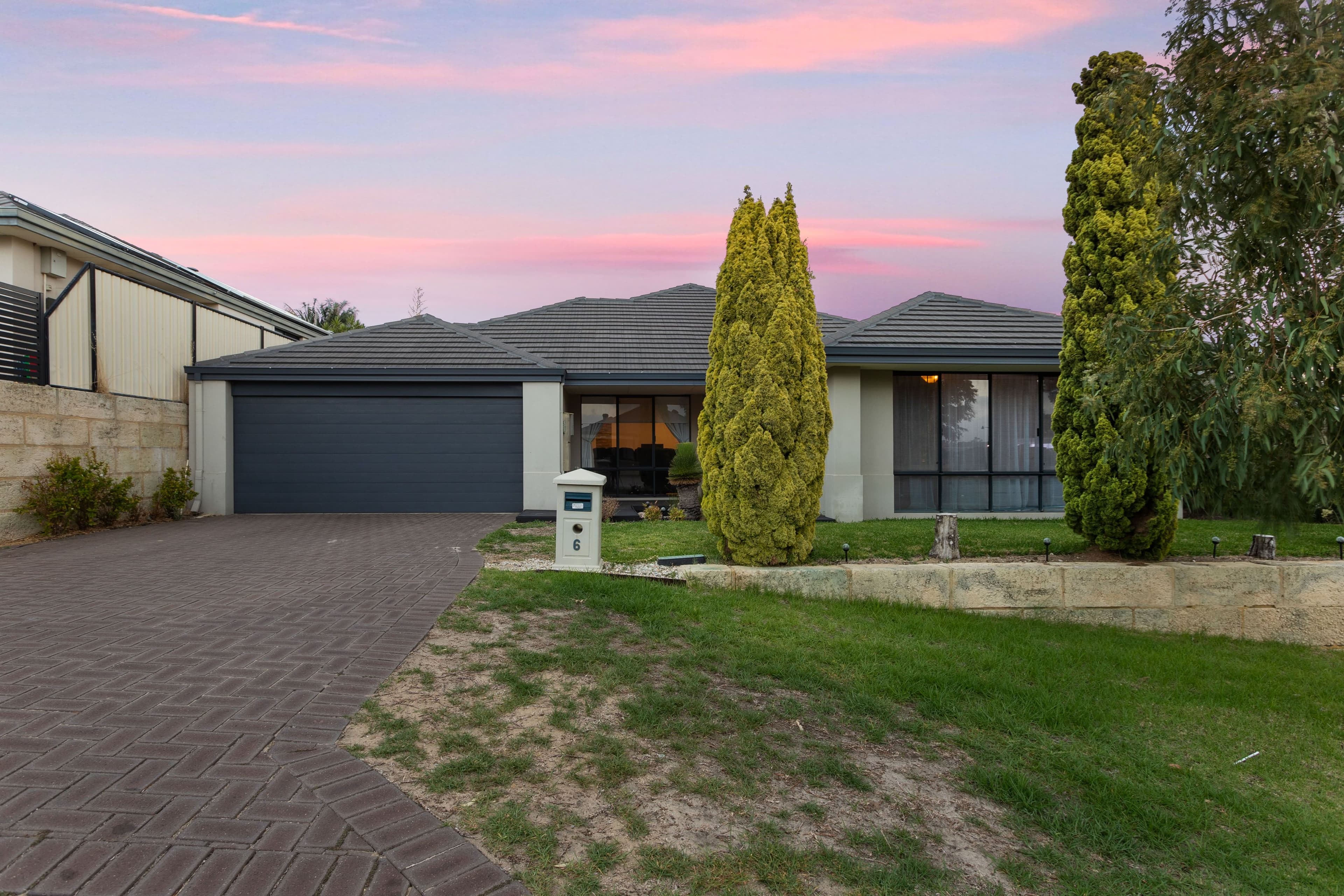 6 Rossiters Cove, Clarkson WA 6030, Clarkson - Thumbnail 2