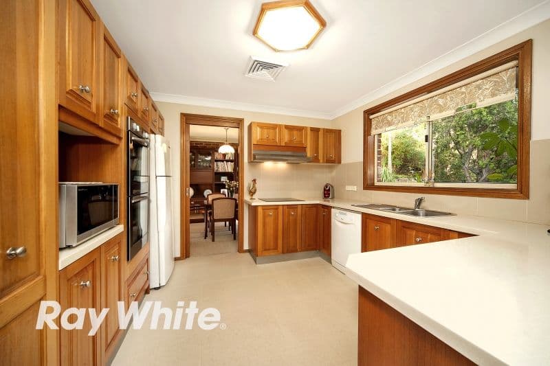 5 Knight Place, CASTLE HILL NSW 2154, Castle Hill - Thumbnail 3