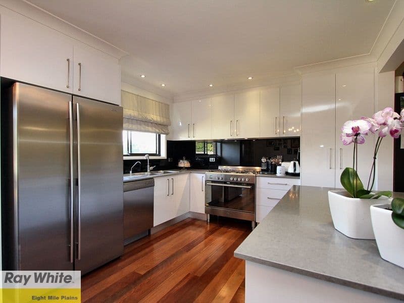8 Cressbrook Street, EIGHT MILE PLAINS QLD 4113, Eight Mile Plains - Thumbnail 2