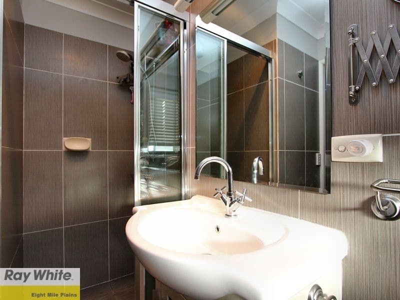 8 Cressbrook Street, EIGHT MILE PLAINS QLD 4113, Eight Mile Plains - Thumbnail 8