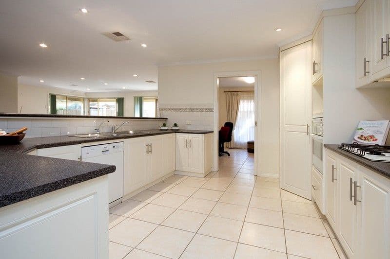 2 Phyllis Court, WYNN VALE SA 5127, Wynn Vale - Thumbnail 5