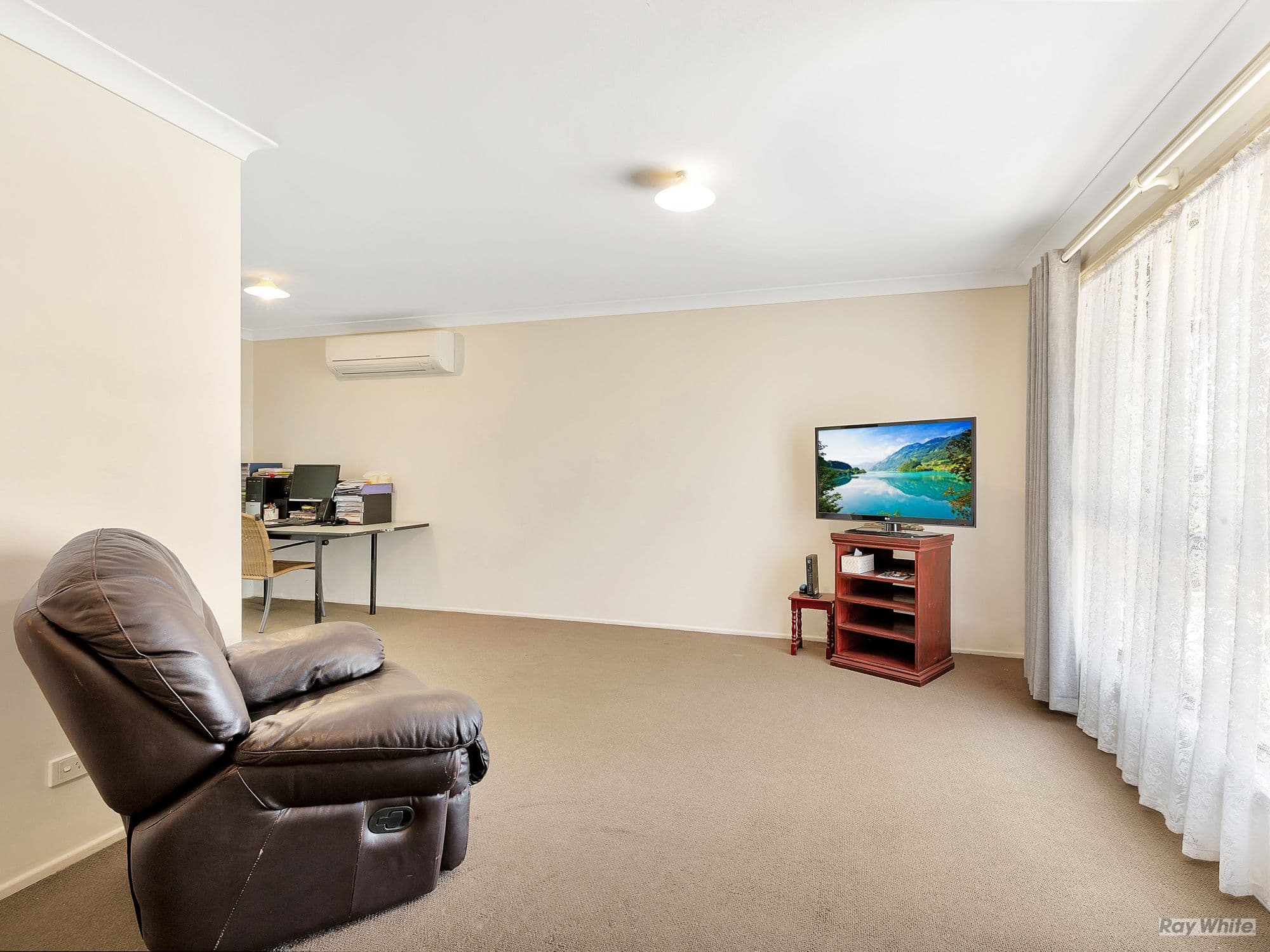 25 Peachface Crescent, Springfield QLD 4300, Springfield - Thumbnail 2