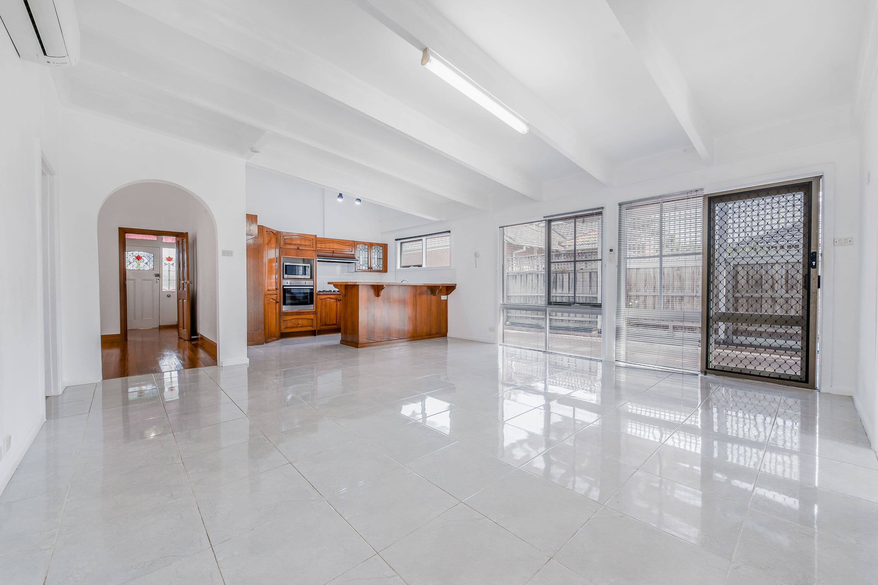 2 Dalston Road, Hughesdale VIC 3166, Hughesdale - Thumbnail 4
