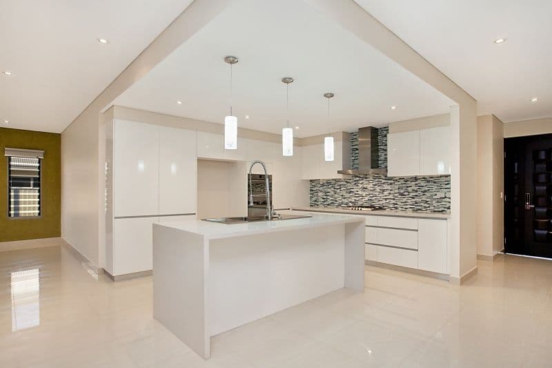 16 Clarke Street, BELLAMACK NT 0832, Bellamack - Thumbnail 2