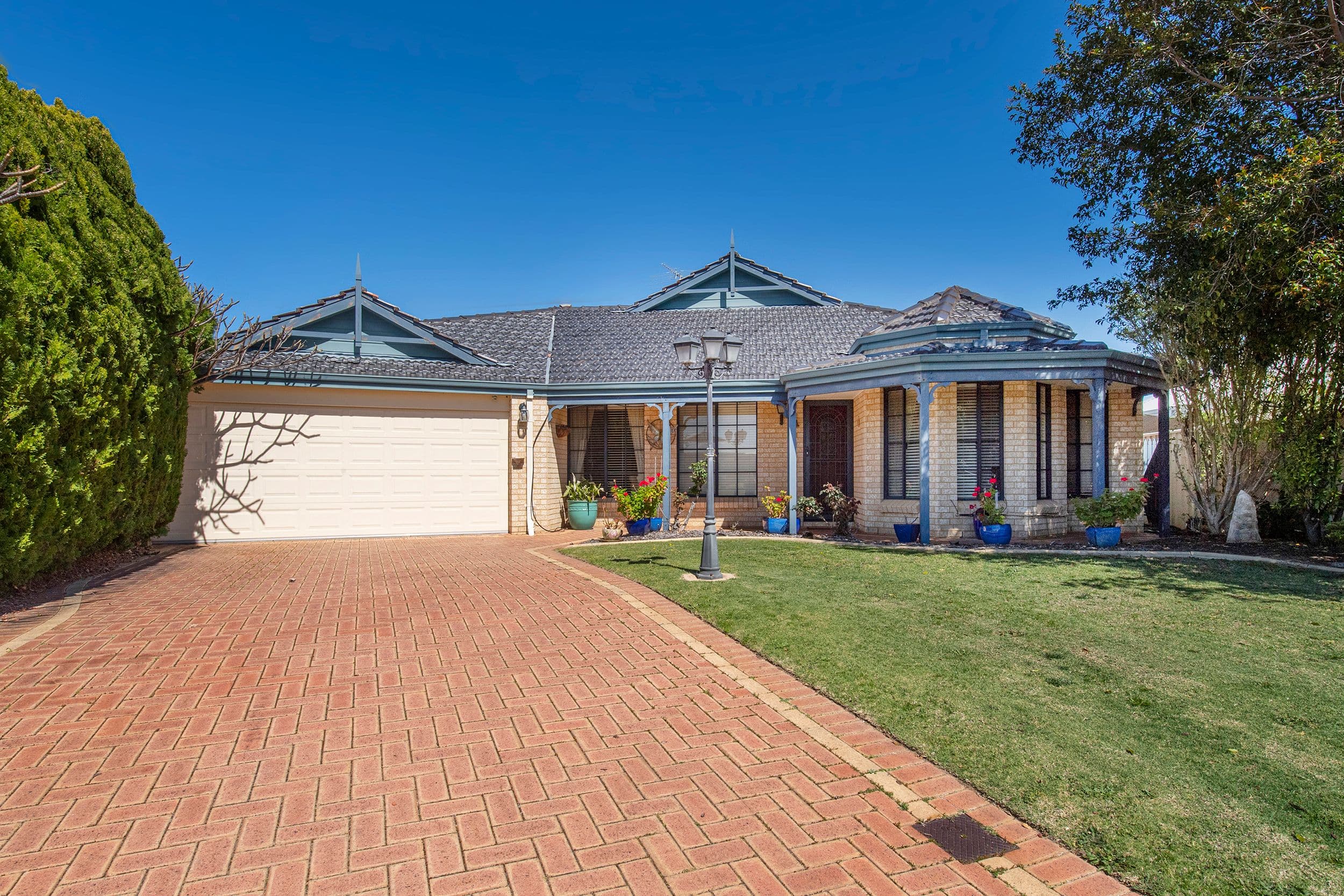 10 Hoskin Way, Baldivis WA 6171, Baldivis - Image 1