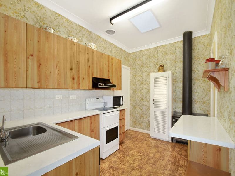 3 Pooraka Avenue, West Wollongong NSW 2500, West Wollongong - Thumbnail 5