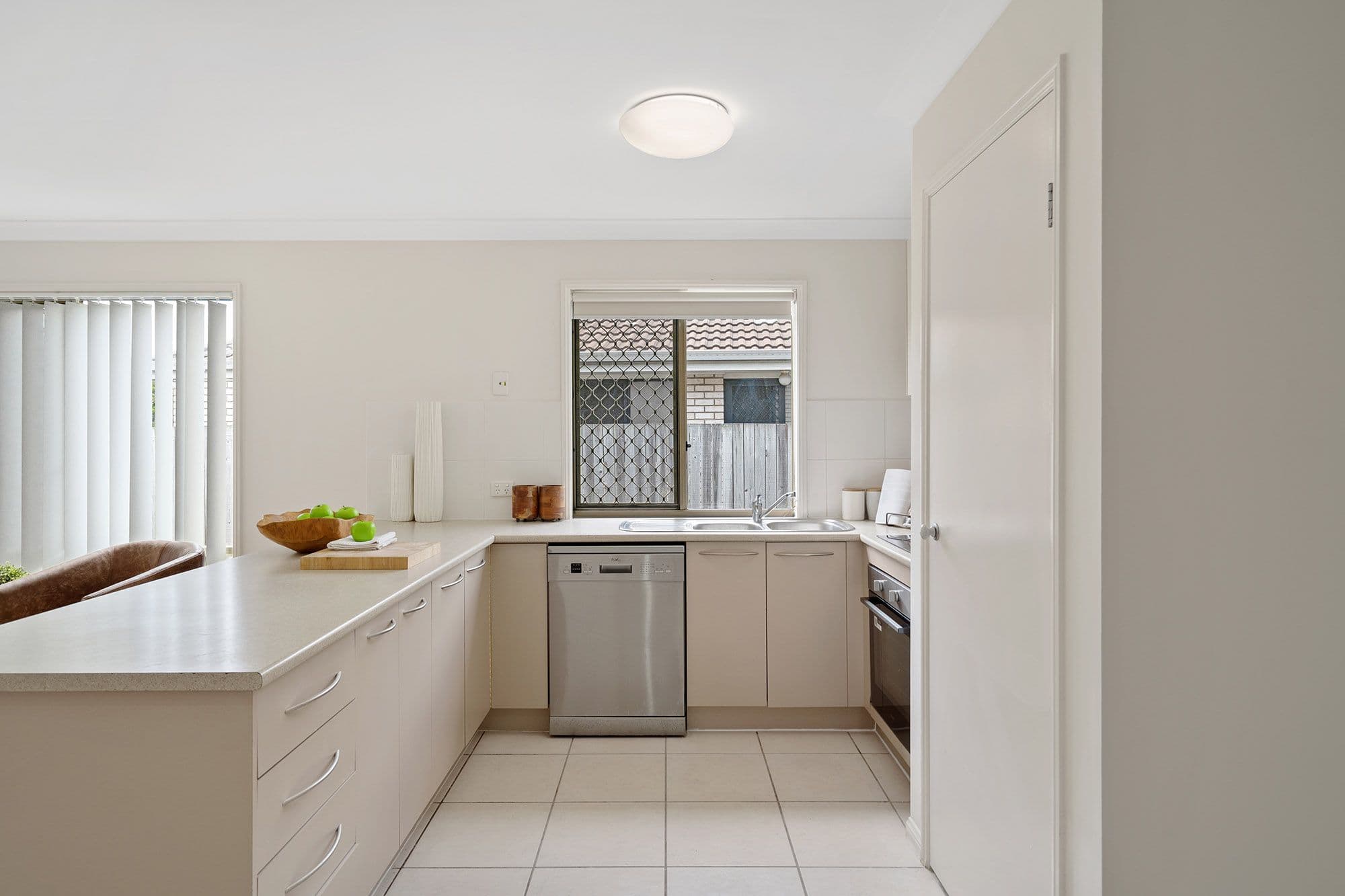 58 Lake Manchester Street, Logan Reserve QLD 4133, Logan Reserve - Thumbnail 5
