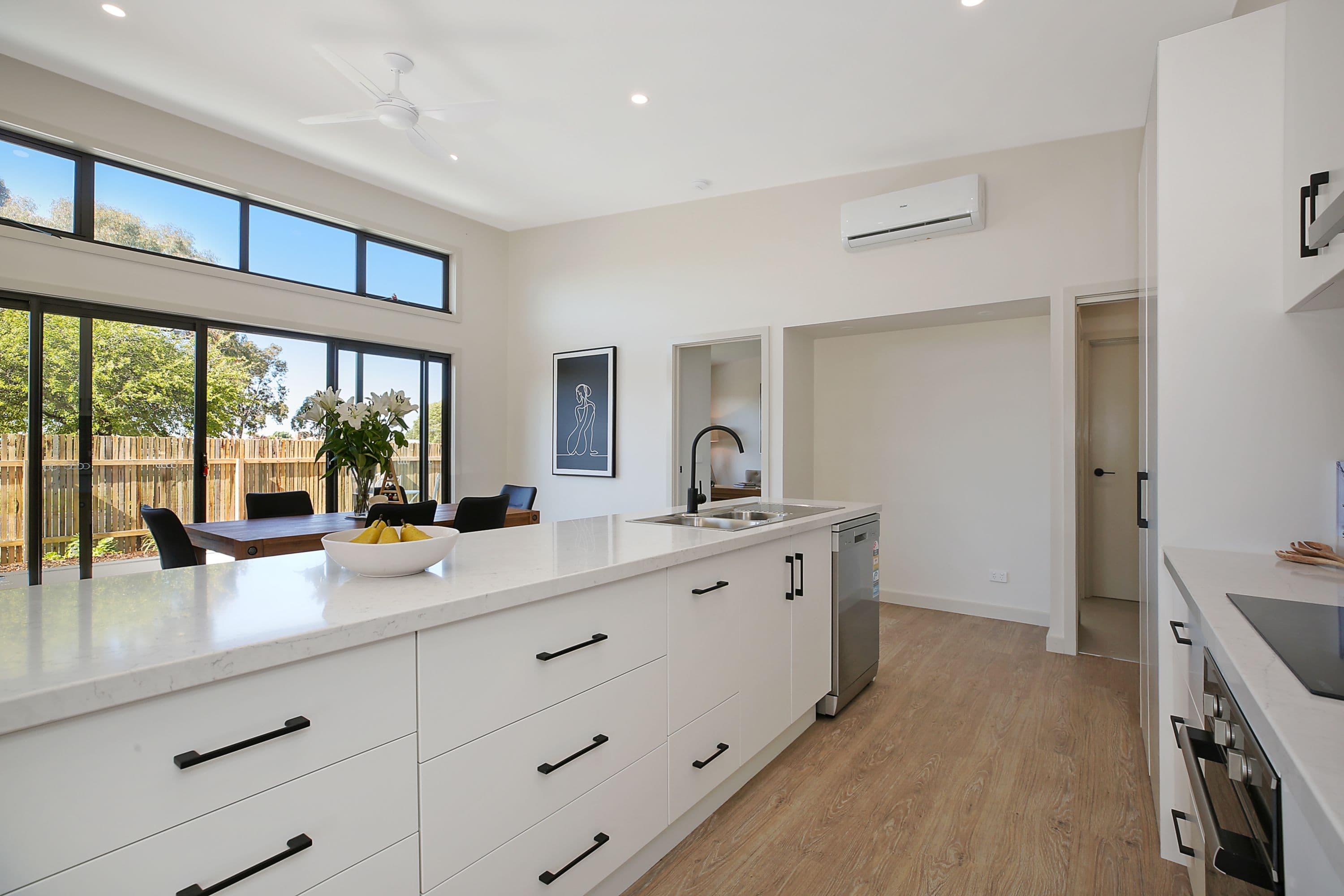 36 Stewart Street, Colac VIC 3250, Colac - Thumbnail 2