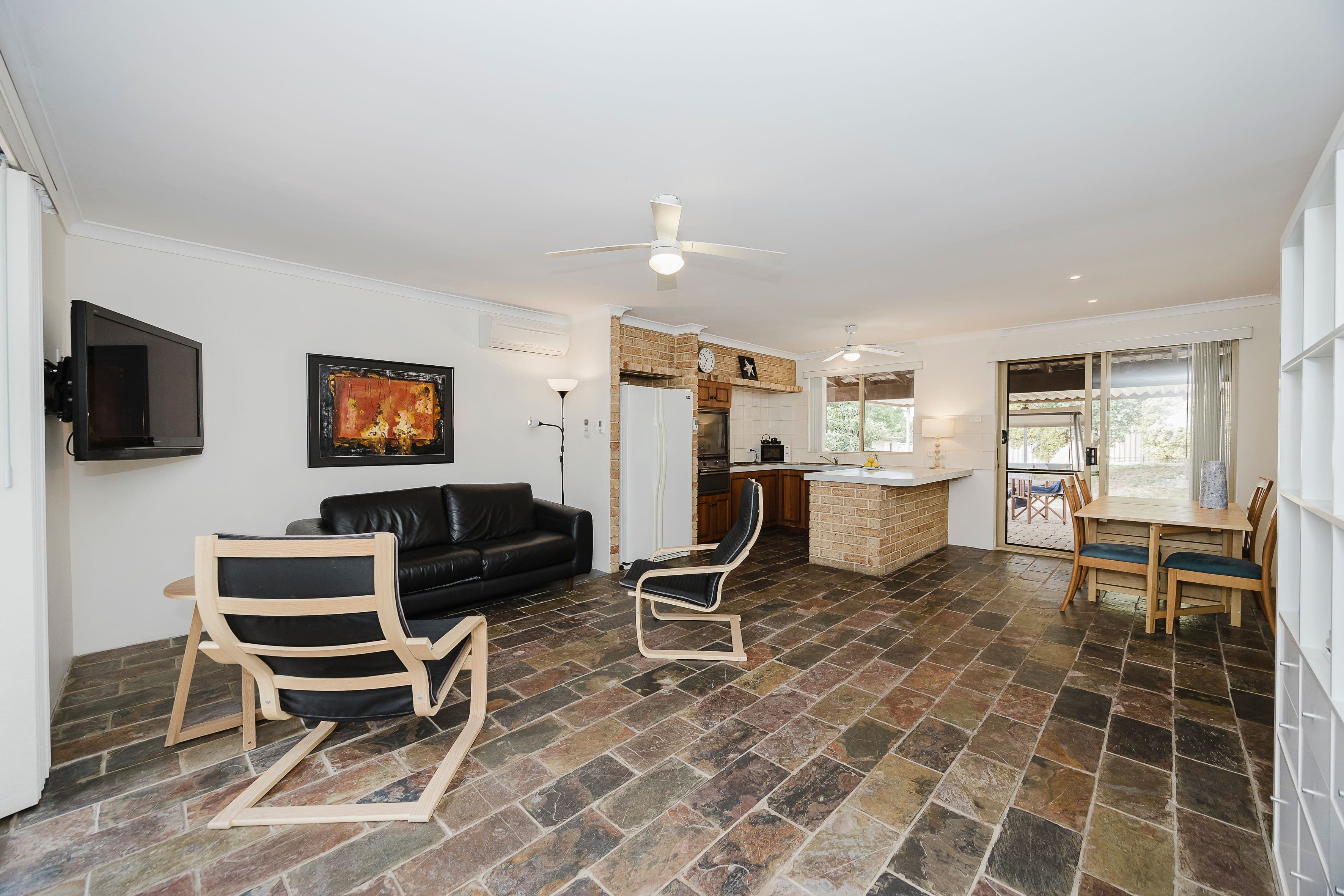 22 FAWKNER Road, Two Rocks WA 6037, Two Rocks - Thumbnail 2