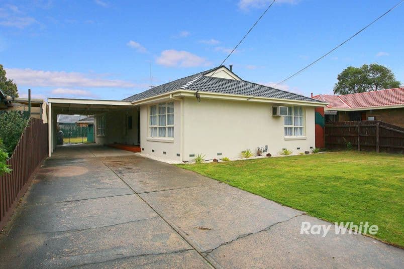 10 David Avenue, CRANBOURNE VIC 3977, Cranbourne - Image 1