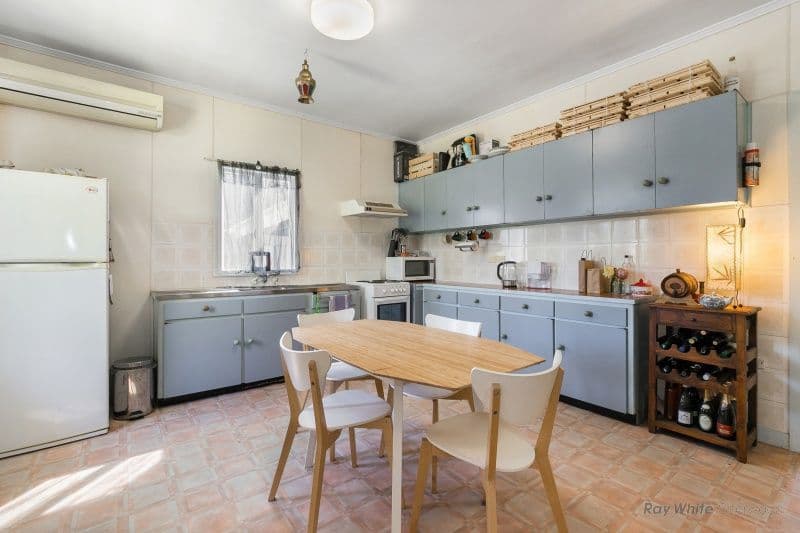 52 Tuckett Road, Salisbury QLD 4107, Salisbury - Thumbnail 2