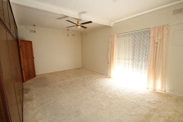 11 Kelly Street, CLARE SA 5453, Clare - Thumbnail 7