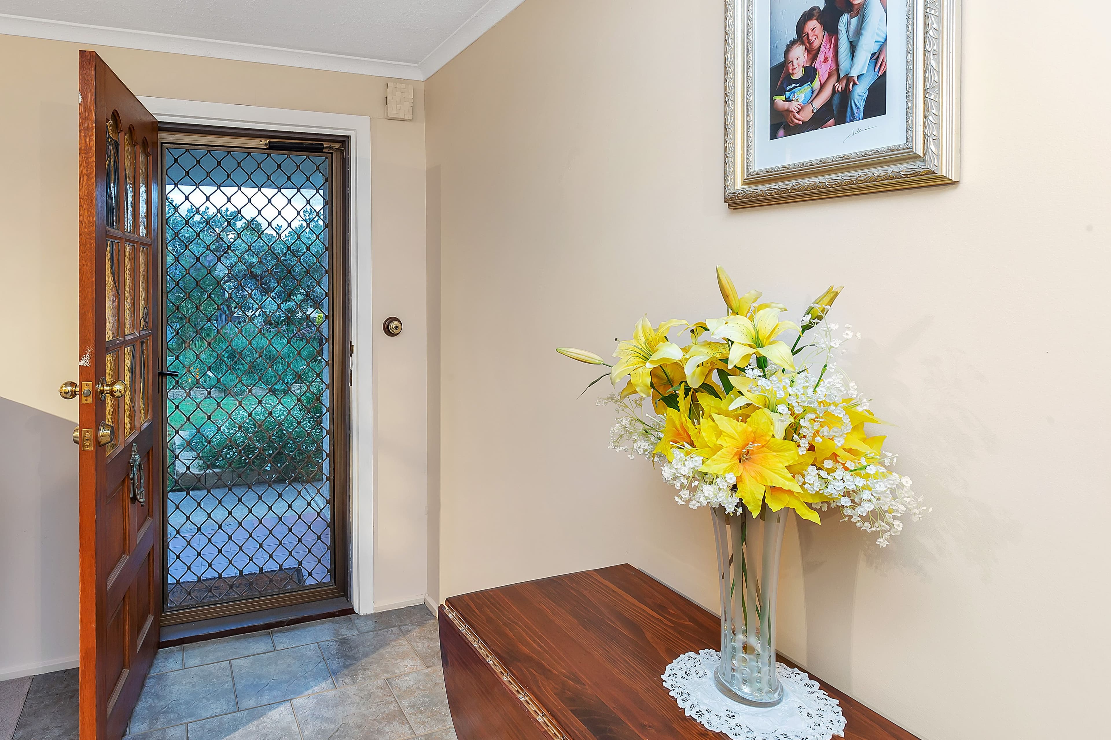 2/9 Gilda Street, Maidstone - Thumbnail 2