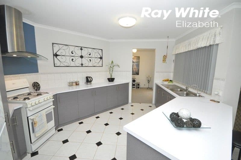 49 Admella Court, Craigmore SA 5114, Craigmore - Thumbnail 5