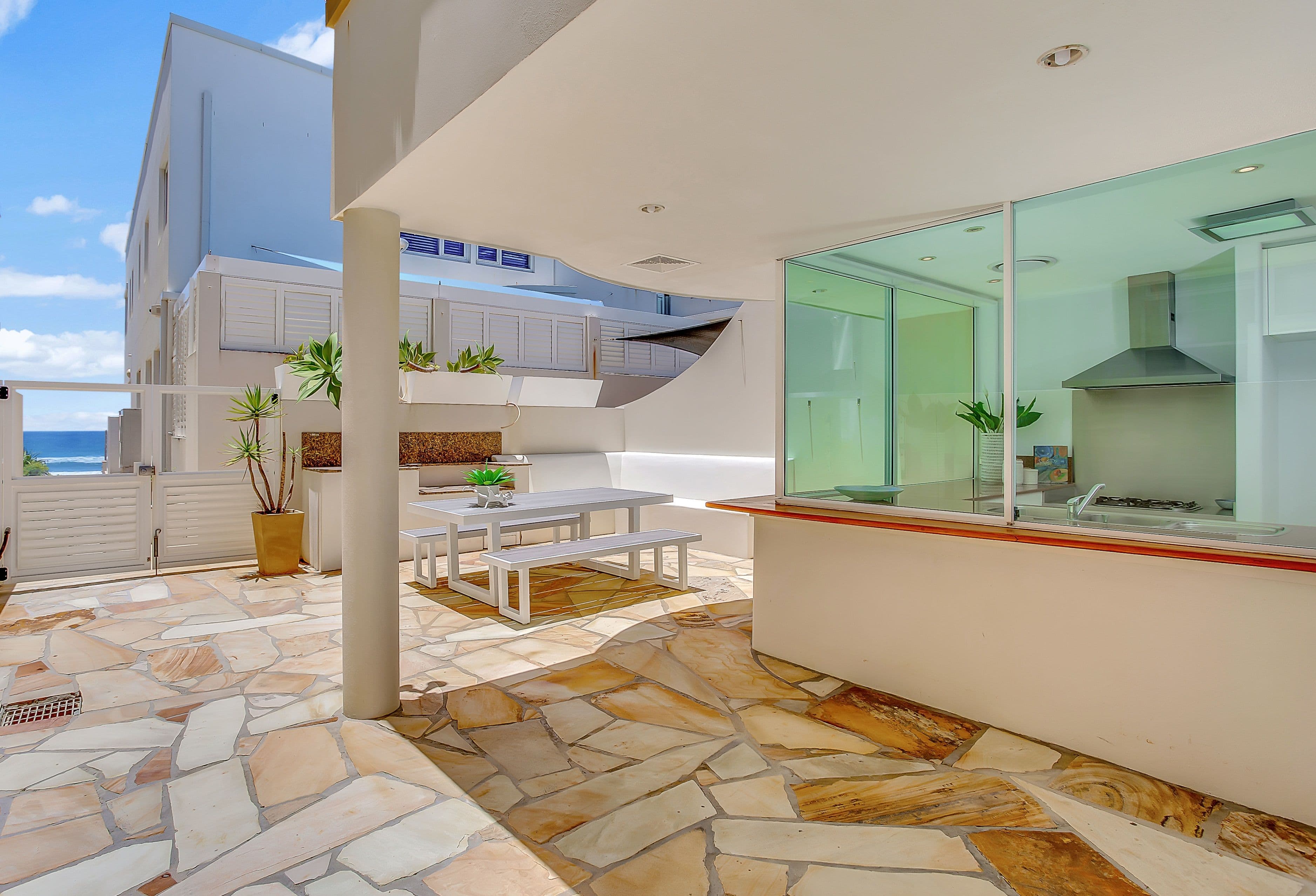 105A Albatross Avenue, Mermaid Beach QLD 4218, Mermaid Beach - Thumbnail 3
