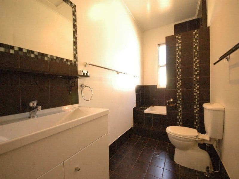 19 Victory Street, Newtown QLD 4350, Newtown - Thumbnail 8